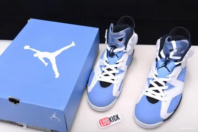 One Kick CT8529-410 Jordan UNC Air 6 0626
